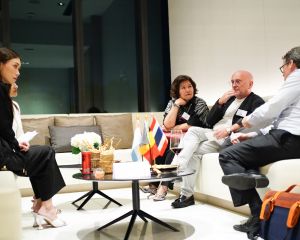 Meet-Talk-BeLuThai-7